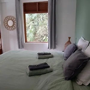Ohana, Airport Family House Homestay